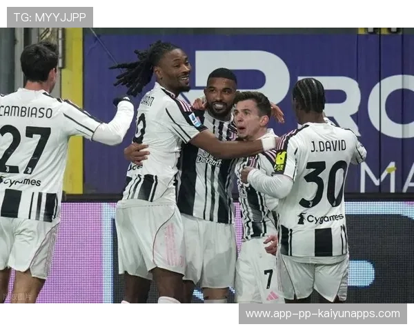 尤文图斯4-1逆转帕尔马，弗拉霍维奇梅开二度